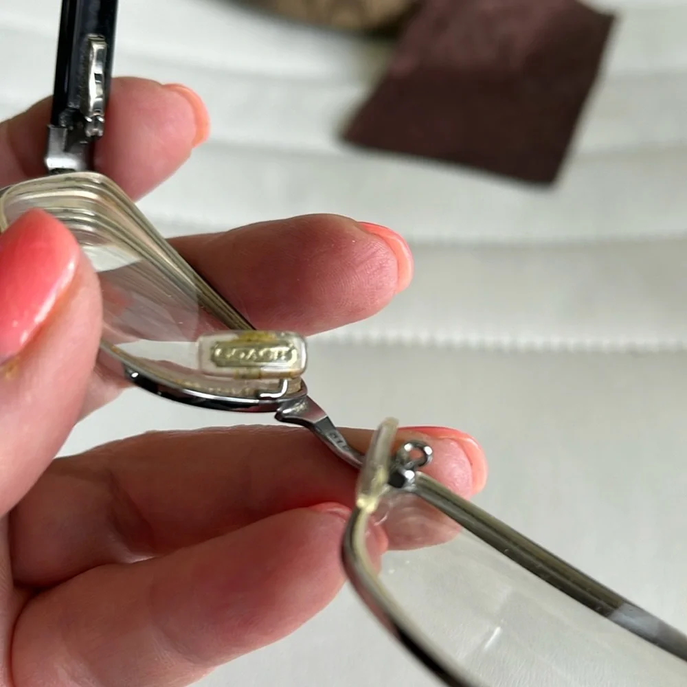 Coach eyeglasses. Hard case. Cleaning cloth.​